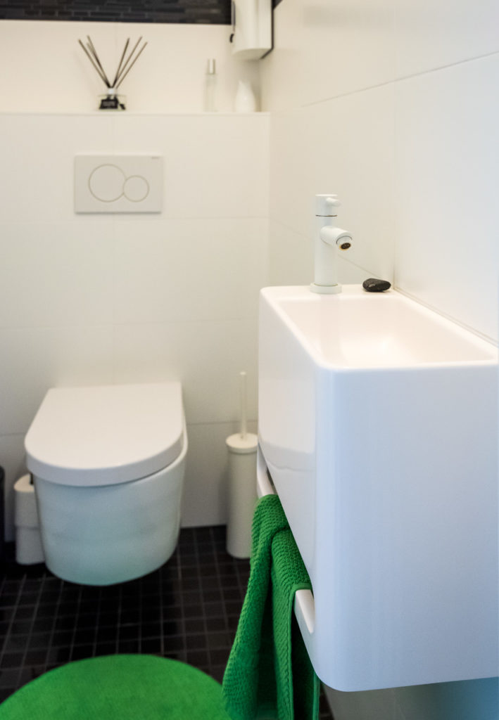 Er is ook een apart gastentoilet.